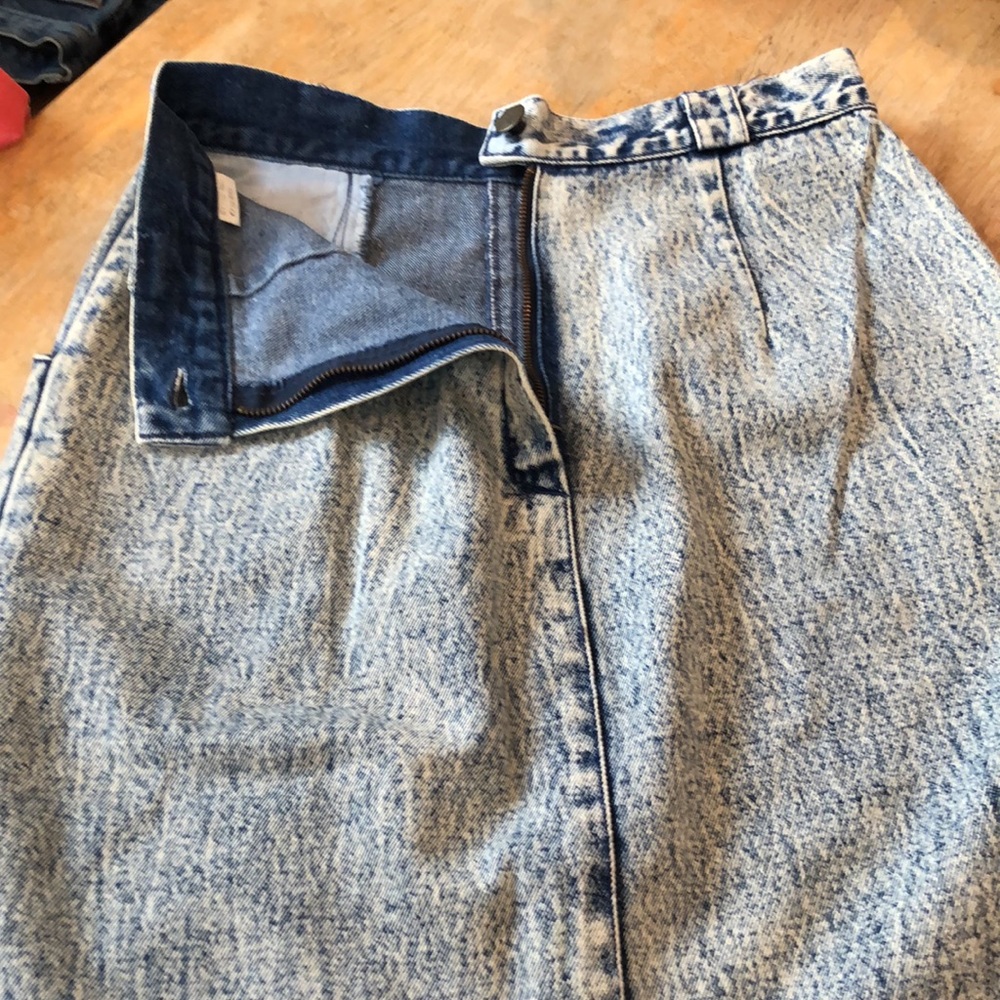 Vintage Deb blue acid wash midi skirt - Picture 9 of 9
